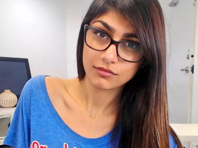 critics accused khalifa of shaming lebanon by appearing in adult movies with these tattoos on her body photo unomatch critics accused khalifa of shaming lebanon by appearing in adult movies with these tattoos on her body photo unomatch