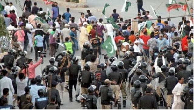 the routes leading towards the us consulate from numaish chowrangi were also blocked by barricades causing massive traffic jams photo online the routes leading towards the us consulate from numaish chowrangi were also blocked by barricades causing massive traffic jams photo online