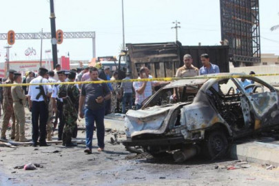 car bombing in iraq kills 11 people car bombing in iraq kills 11 people