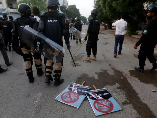 placards are seen left after police dispersed student protesters during a rally in karachi against us president donald trump on august 27 2017 photo reuters placards are seen left after police dispersed student protesters during a rally in karachi against us president donald trump on august 27 2017 photo reuters