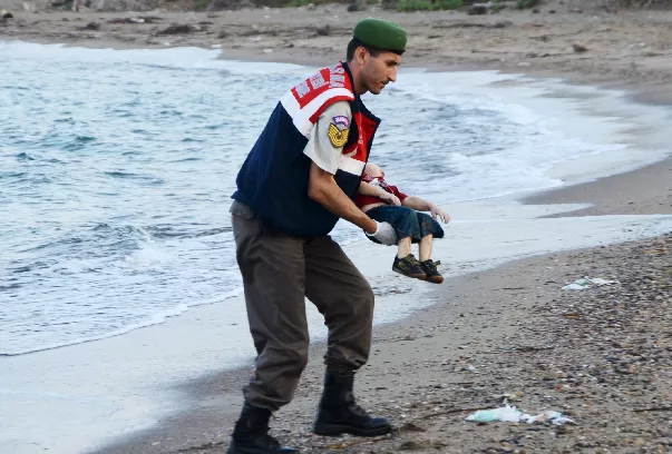 photo theguardian photo theguardian
