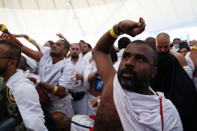 the ritual by hajj pilgrims in saudi arabia emulates abraham 039 s stoning of the devil photo afp