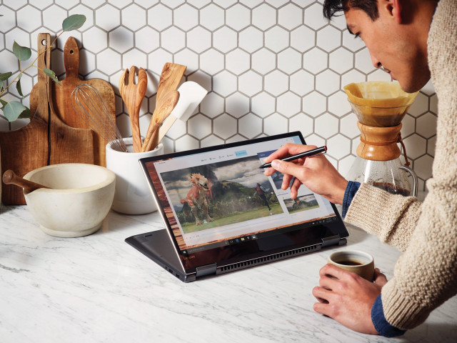 release of windows 10 quot fall creators update quot will come the same day that windows mixed reality headsets powered by the software hits the market photo microsoft release of windows 10 quot fall creators update quot will come the same day that windows mixed reality headsets powered by the software hits the market photo microsoft
