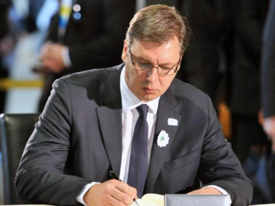 three arrested after hitting serbian president s car three arrested after hitting serbian president s car