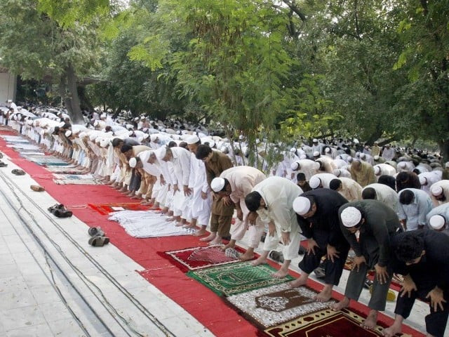this is not the first time that sikhs have offered space for eid prayers on august 20 2012 the muslims prayed at the same gurudwara photo ppi file this is not the first time that sikhs have offered space for eid prayers on august 20 2012 the muslims prayed at the same gurudwara photo ppi file