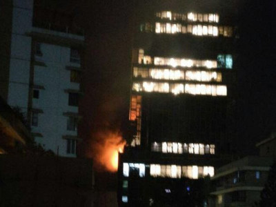 fire at building in india s mumbai kills at least six fire at building in india s mumbai kills at least six
