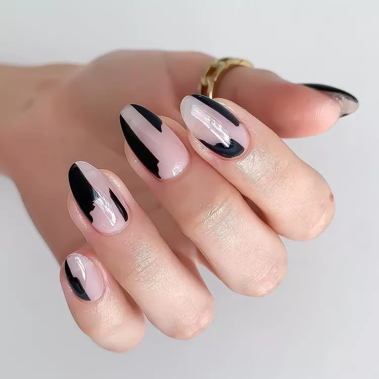 Instagram/ @nails_and_soul