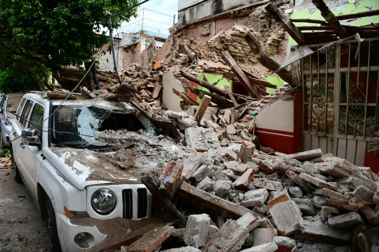 the devastation in juchitan de zaragoza caused by the huge earthquake that hit mexico 039 s pacific coast photo afp