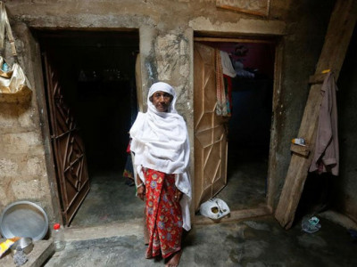 the army is killing them rohingya in pakistan fear for relatives in myanmar the army is killing them rohingya in pakistan fear for relatives in myanmar