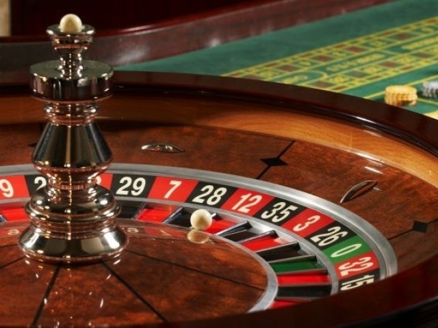 Photo of Global casinos raise bets on gambling in the Gulf