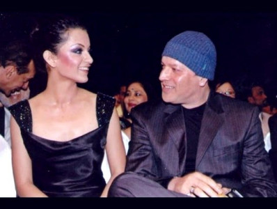 aditya pancholi responds to kangana s allegations by presenting copy of her passport aditya pancholi responds to kangana s allegations by presenting copy of her passport