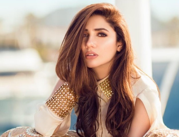 mahira khan looks so stunning in new photoshoot it s advised to approach her with caution