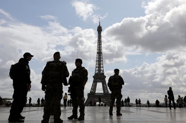 in early 2015 france launched operation sentinelle deploying some 7 000 troops on streets across the country to guard high risk areas and religious buildings photo afp
