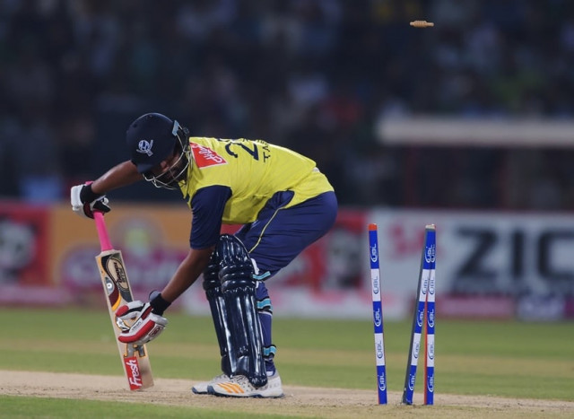 world xi batsman tamim iqbal is bowled out by pakistani bowler usman shinwari during the third and final twenty20 international match between the world xi and pakistan at the gaddafi cricket stadium in lahore on september 15 2017 photo afp world xi batsman tamim iqbal is bowled out by pakistani bowler usman shinwari during the third and final twenty20 international match between the world xi and pakistan at the gaddafi cricket stadium in lahore on september 15 2017 photo afp