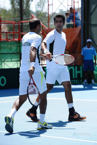 home advantage pakistan tennis federation ptf chose grass as the surface for the matches which aisam think was a good strategy and gave the hosts an edge over thailand photo courtesy aisamul haq qureshi home advantage pakistan tennis federation ptf chose grass as the surface for the matches which aisam think was a good strategy and gave the hosts an edge over thailand photo courtesy aisamul haq qureshi