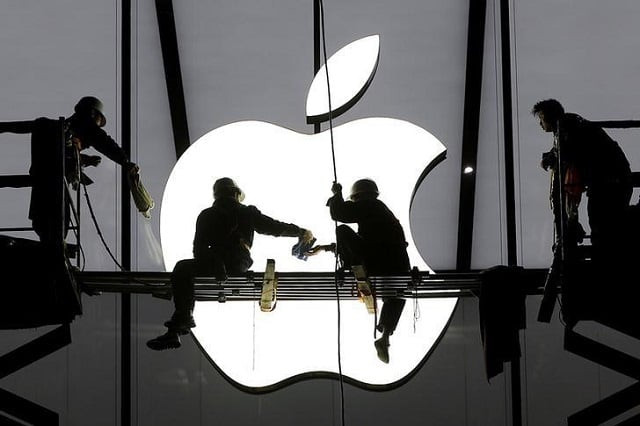 workers prepare for the opening of an apple store in hangzhou zhejiang province january 23 2015 photo reuters workers prepare for the opening of an apple store in hangzhou zhejiang province january 23 2015 photo reuters