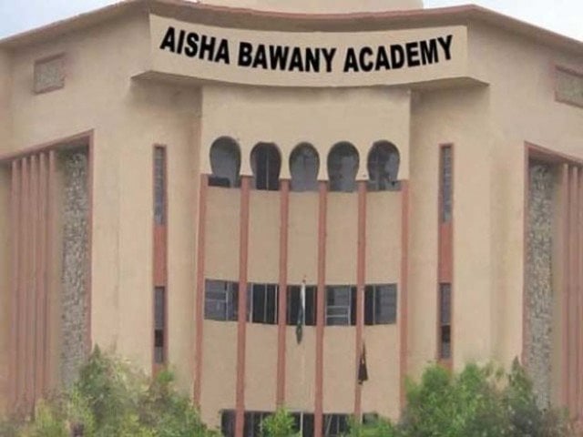 sindh govt seeks contempt proceedings against aisha bawany trust