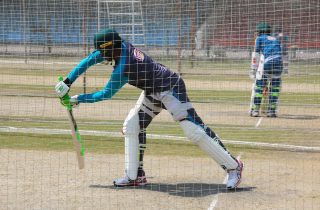 acclimatising flower believes the camp in lahore will help the players to adapt to the conditions which will be offered in abu dhabi and dubai during the two tests against sri lanka photo courtesy pcb acclimatising flower believes the camp in lahore will help the players to adapt to the conditions which will be offered in abu dhabi and dubai during the two tests against sri lanka photo courtesy pcb