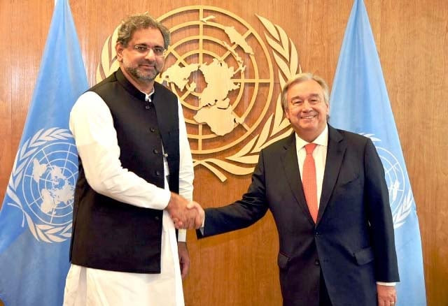 prime minister shahid khaqan abbasi with un secretary general antonio guterres photo inp prime minister shahid khaqan abbasi with un secretary general antonio guterres photo inp