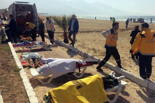 thirty eight migrants are rescued but rescue efforts are in progress to find 15 20 people who are still missing photo afp thirty eight migrants are rescued but rescue efforts are in progress to find 15 20 people who are still missing photo afp