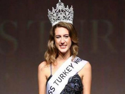 miss turkey loses crown over contentious coup tweet miss turkey loses crown over contentious coup tweet