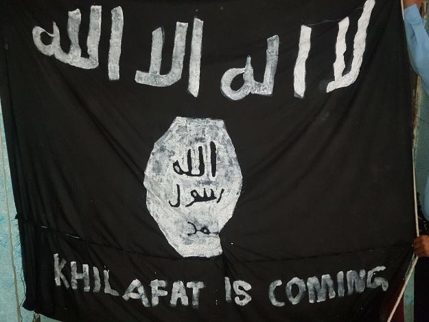 khilafat is coming islamic state flag put up on islamabad s main thoroughfare