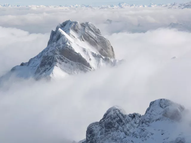 top of the mount saentis near schwaegalp in the eastern swiss alps october 15 2009 photo reuters top of the mount saentis near schwaegalp in the eastern swiss alps october 15 2009 photo reuters