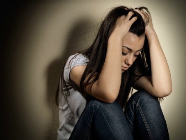 based on emotional problems of 14 year olds findings indicate that 24 of girls and 9 of boys suffer from depression photo file