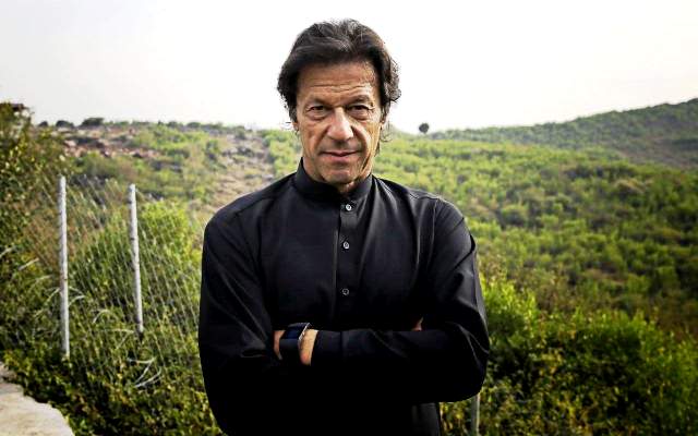 pti chief imran khan photo asad zaidi telegraph