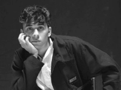 anuv jain s jo tum mere ho tops charts in pakistan