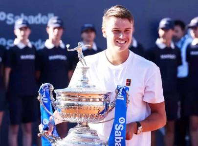 holger rune wins barcelona open holger rune wins barcelona open