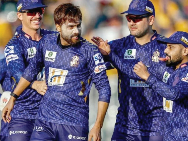 gladiators fast bowler mohammad amir celebrates with teammates after dismissing zalmi skipper babar azam in hbl psl x clash on sunday photo pcb gladiators fast bowler mohammad amir celebrates with teammates after dismissing zalmi skipper babar azam in hbl psl x clash on sunday photo pcb