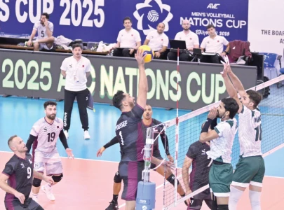 pakistan stun qatar to reach avc volleyball final pakistan stun qatar to reach avc volleyball final
