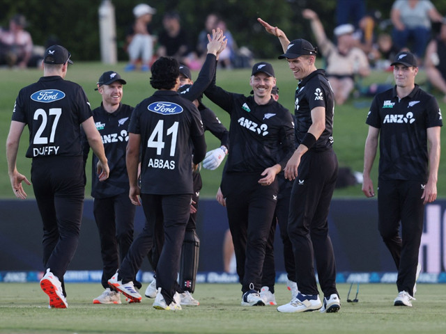 New Zealand target series-clinching win in second ODI against Bangladesh