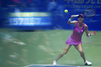 radwanska joins wuhan exodus