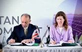 uk pakistan seal 35m green compact
