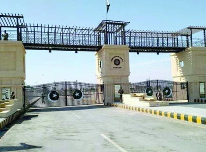 iran border crossings in balochistan sealed iran border crossings in balochistan sealed