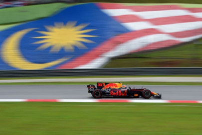 verstappen wins malaysian gp on 20th birthday