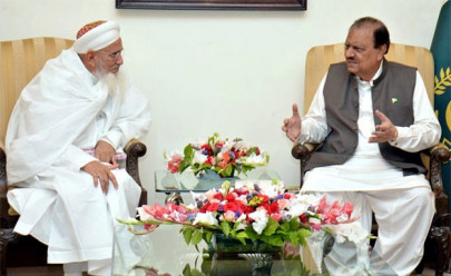 president hussain meets syedna