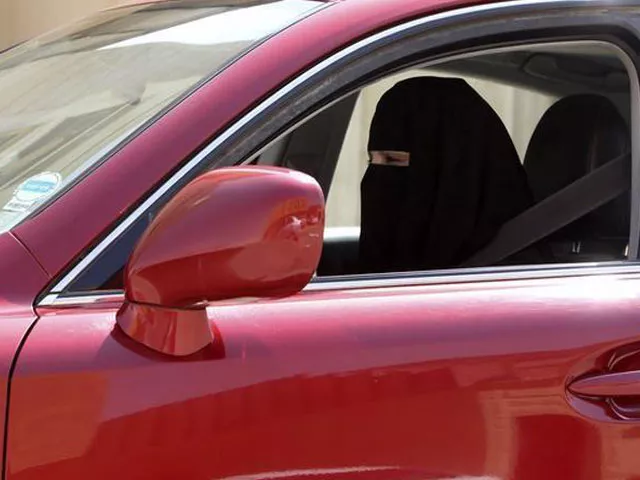 a woman drives a car in saudi arabia october 22 2013 photo reuters a woman drives a car in saudi arabia october 22 2013 photo reuters