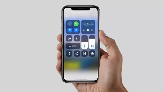 samsung stands to benefit from iphone x sales photo apple samsung stands to benefit from iphone x sales photo apple