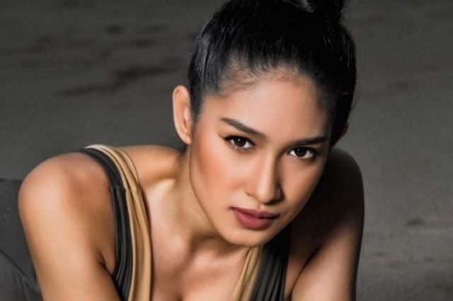 miss grand myanmar shwe eain si was stripped of from her pageant title after posting a graphic video accusing muslim rohingya militants of driving communal violence in rakhine state photo facebook shwe eain si miss grand myanmar shwe eain si was stripped of from her pageant title after posting a graphic video accusing muslim rohingya militants of driving communal violence in rakhine state photo facebook shwe eain si