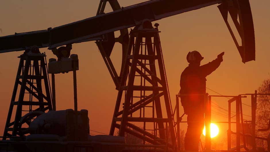 oil prices edge up