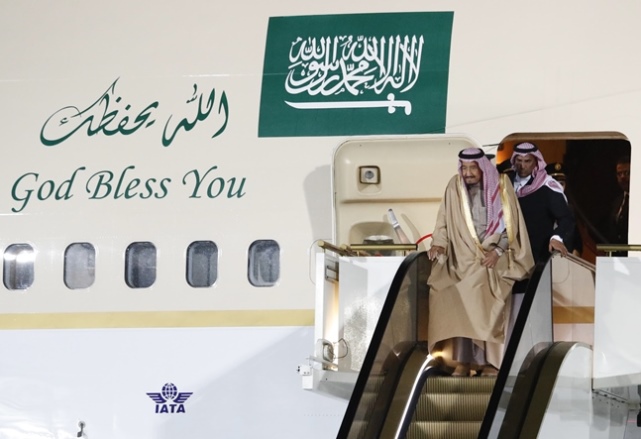 saudi arabia 039 s king salman disembarks from a plane upon his arrival at vnukovo airport outside moscow russia october 4 2017 photo reuters