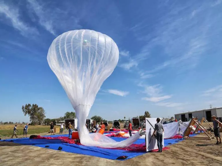 google 039 s giant helium filled balloons act as floating mobile base stations beaming high speed internet to areas beyond the reach of ground based telecommunication towers photo google google 039 s giant helium filled balloons act as floating mobile base stations beaming high speed internet to areas beyond the reach of ground based telecommunication towers photo google
