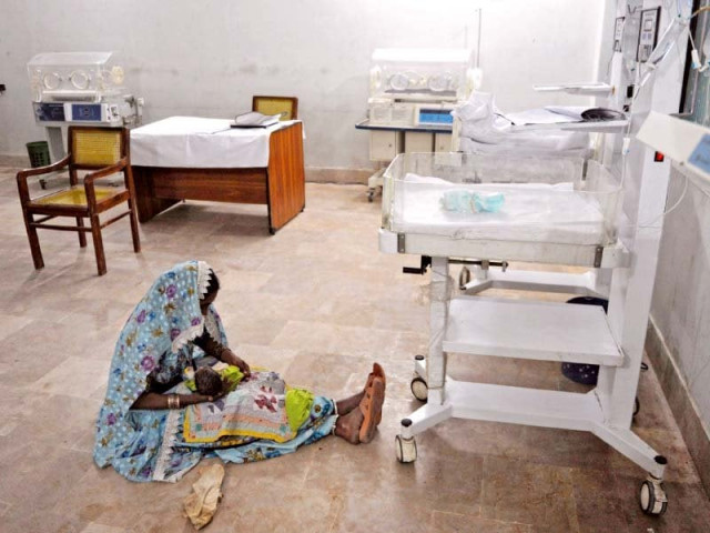 the sindh health department is recruiting 4 000 doctors to be posted in rural sindh for three years to benefit residents of remote areas of the province photo file the sindh health department is recruiting 4 000 doctors to be posted in rural sindh for three years to benefit residents of remote areas of the province photo file