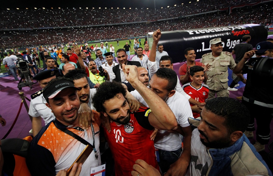 egypt 039 s mohamed salah and team mates celebrate world cup qualification after the match photo reuters