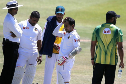 mushfiqur refuses to step down from test captaincy mushfiqur refuses to step down from test captaincy