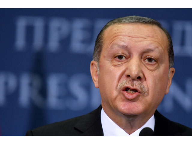 turkish president recep tayyip erdogan gestures as he speaks during a joint press conference with his serbian counterpart aleksandar vucic after their meeting in belgrade on october 10 2017 photo afp