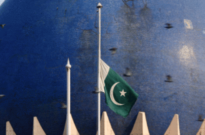campus radio pays tribute to pak army campus radio pays tribute to pak army